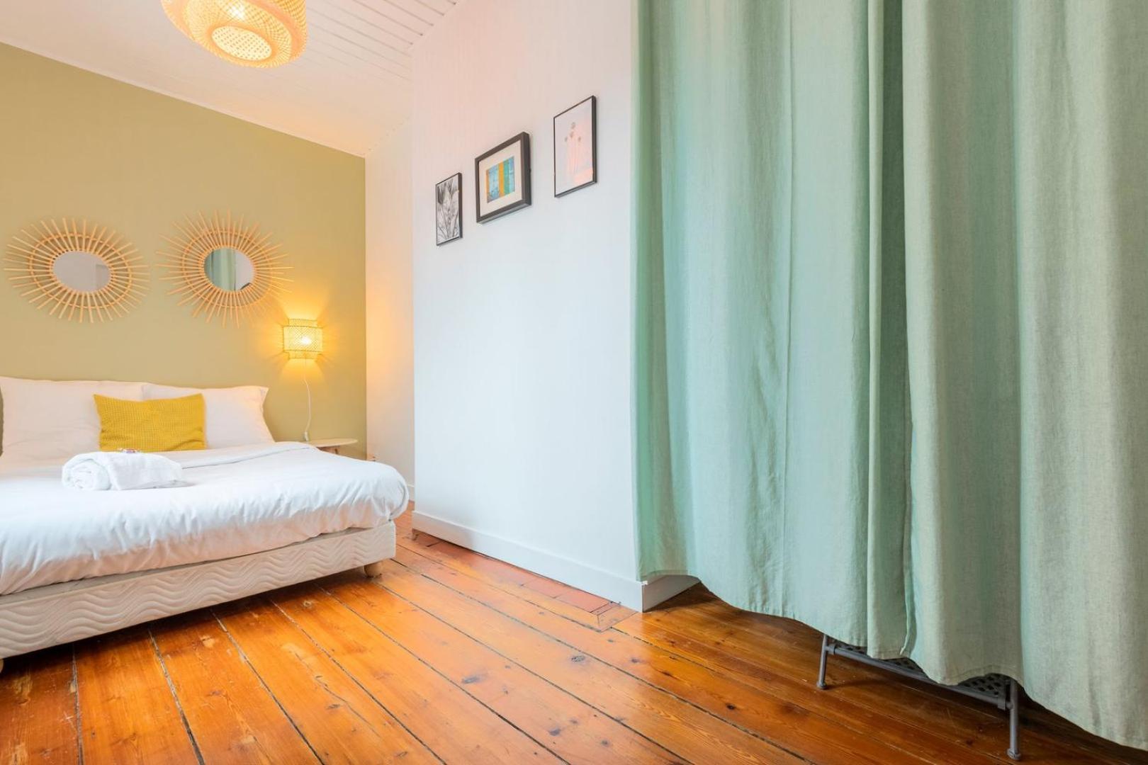 2-Bedroom Apartment Near Metro Lille Ngoại thất bức ảnh